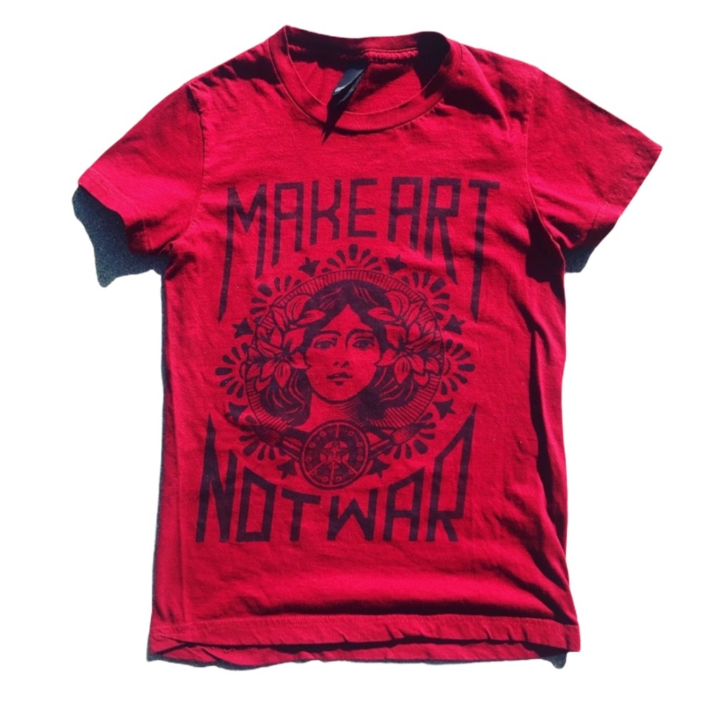 OBEY Make Art Not War T-Shirt Small